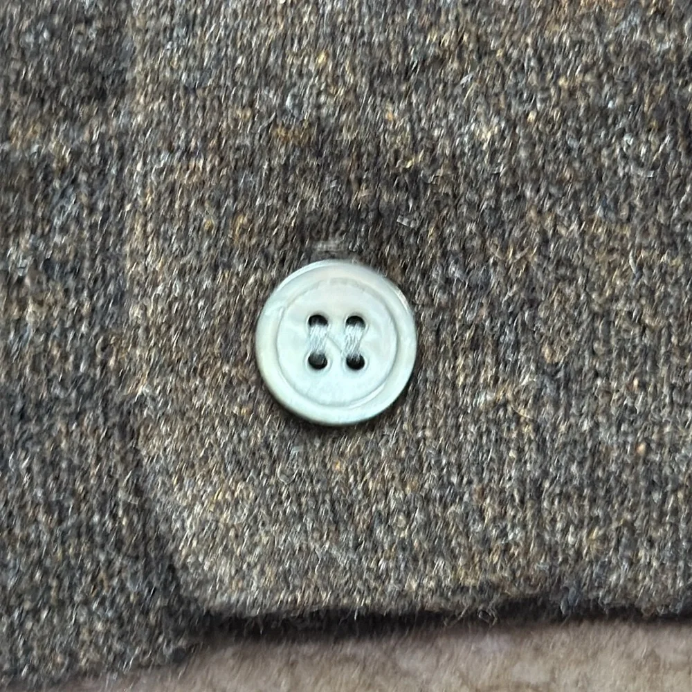 Men's Brown Wool Sweater Vest - Picture 4 of 7
